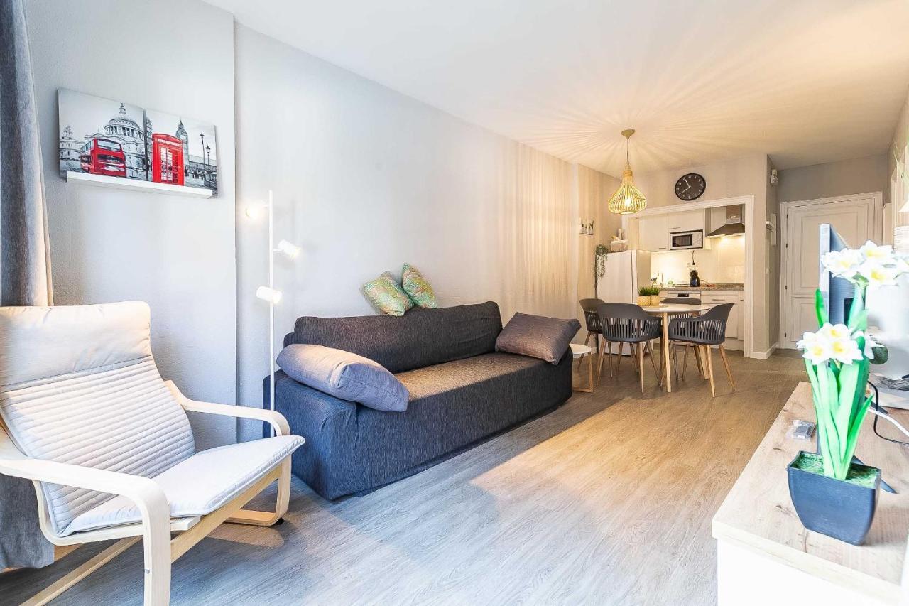 76-Lovely Beach Front Apartment In Fuengirola Eksteriør bilde