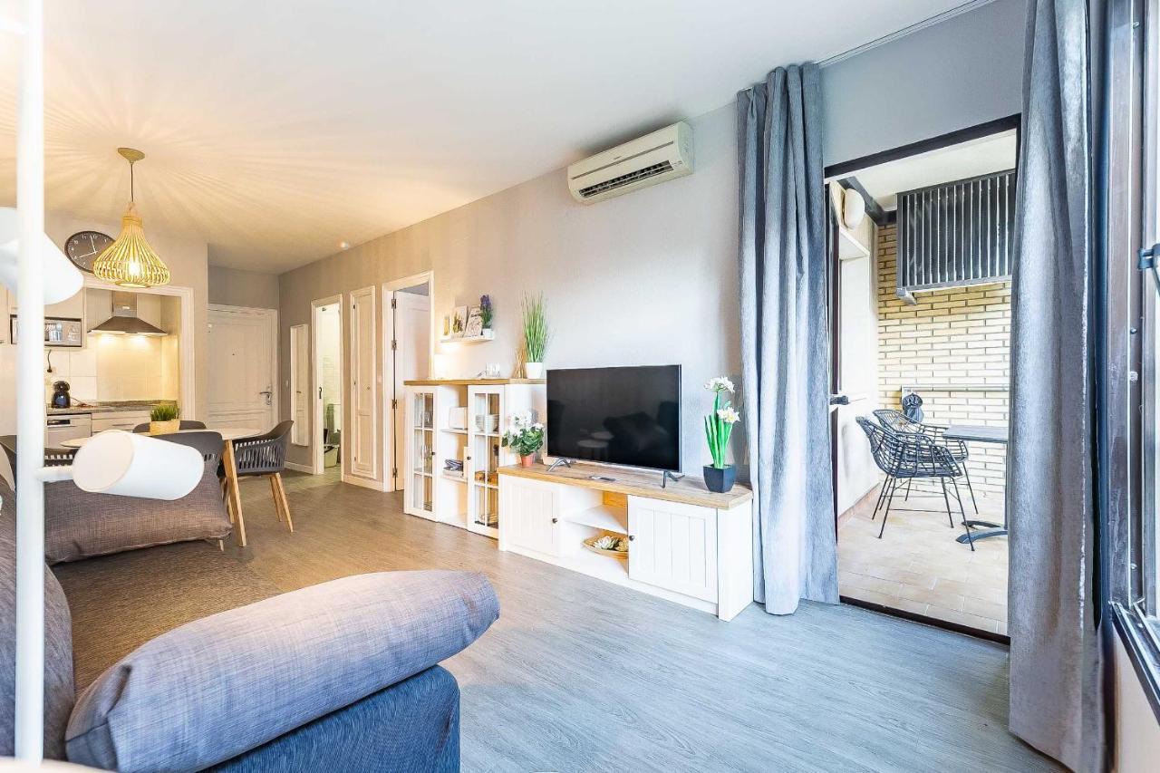 76-Lovely Beach Front Apartment In Fuengirola Eksteriør bilde