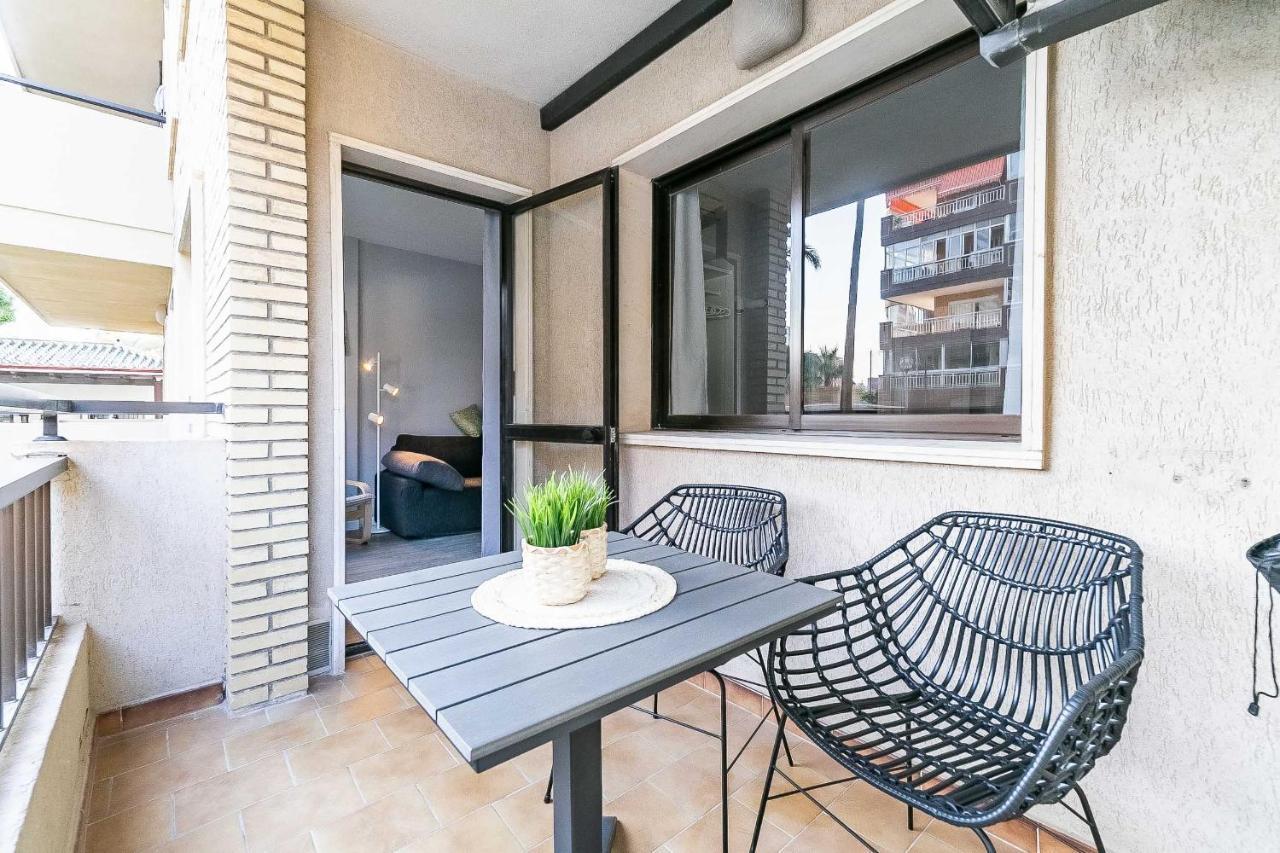 76-Lovely Beach Front Apartment In Fuengirola Eksteriør bilde